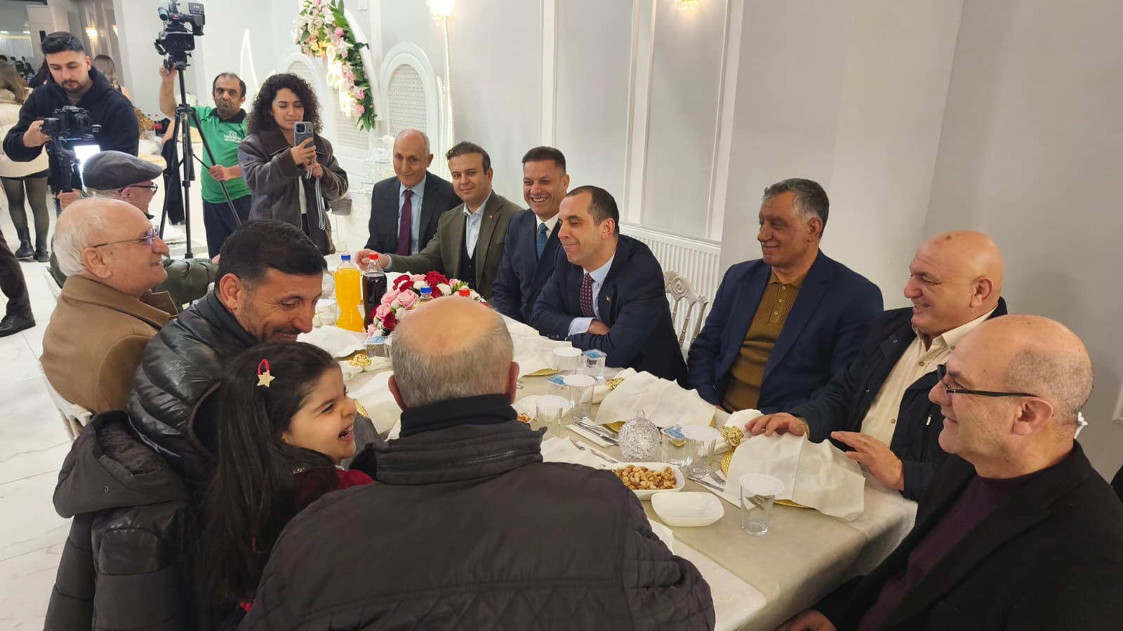 404B5C8D 69F7 4862 Aaa3 E3D9Ceca001B