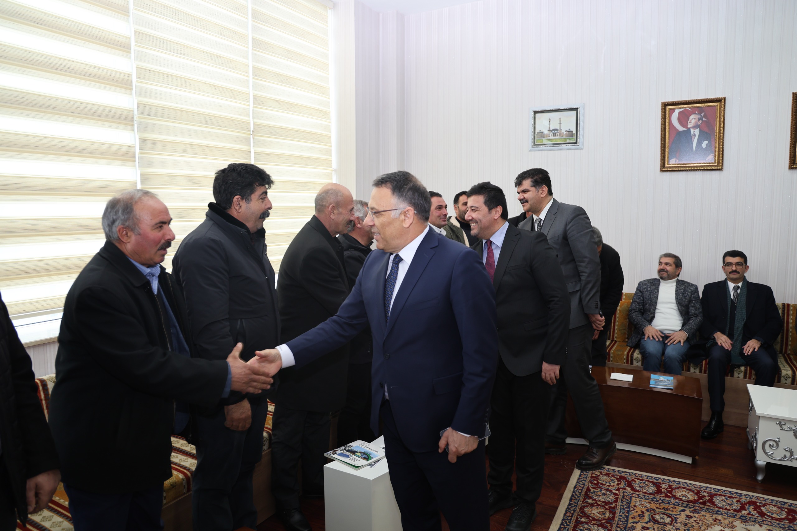 42A05630 0E2E 4C72 A978 462F8305Eda5