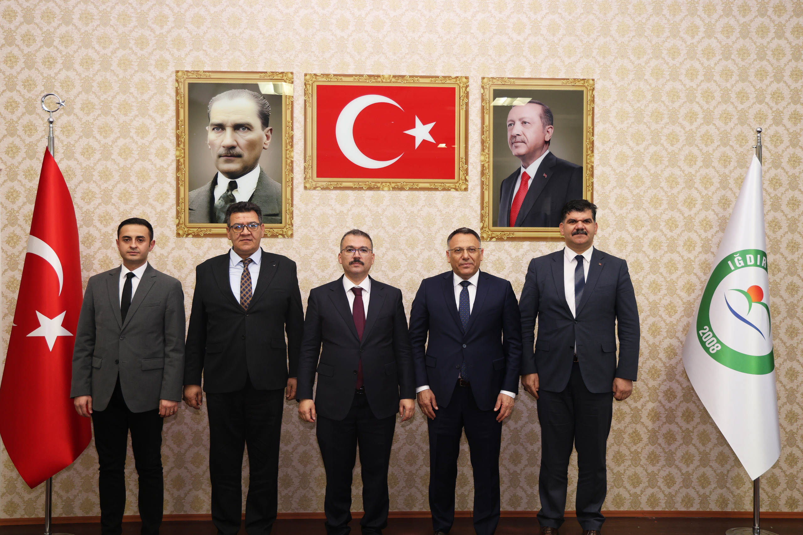 48E218E8 Ed5F 48D5 A58A 8Cabedcbdd3D