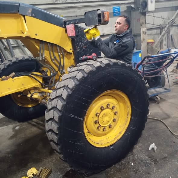 610833948 17924858961198616 8887264001503174468 N