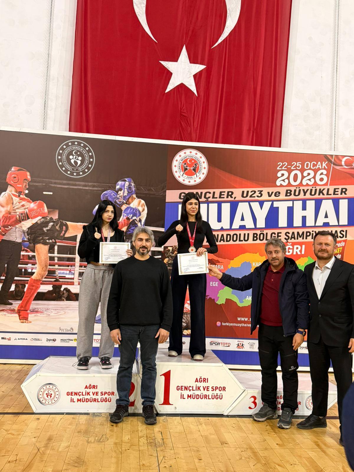 617437235 881935527919399 3787962581151650936 N