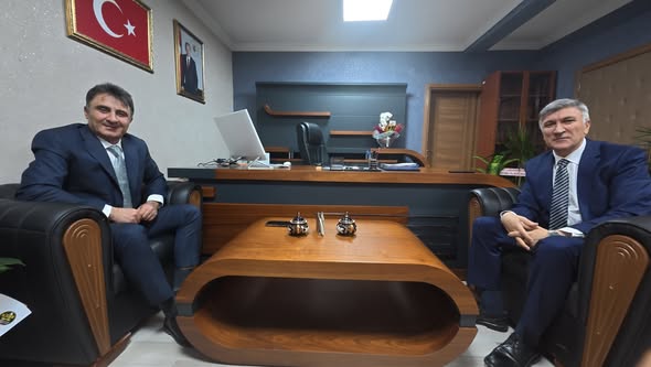 617460068 17925908487198616 7437215661682523636 N