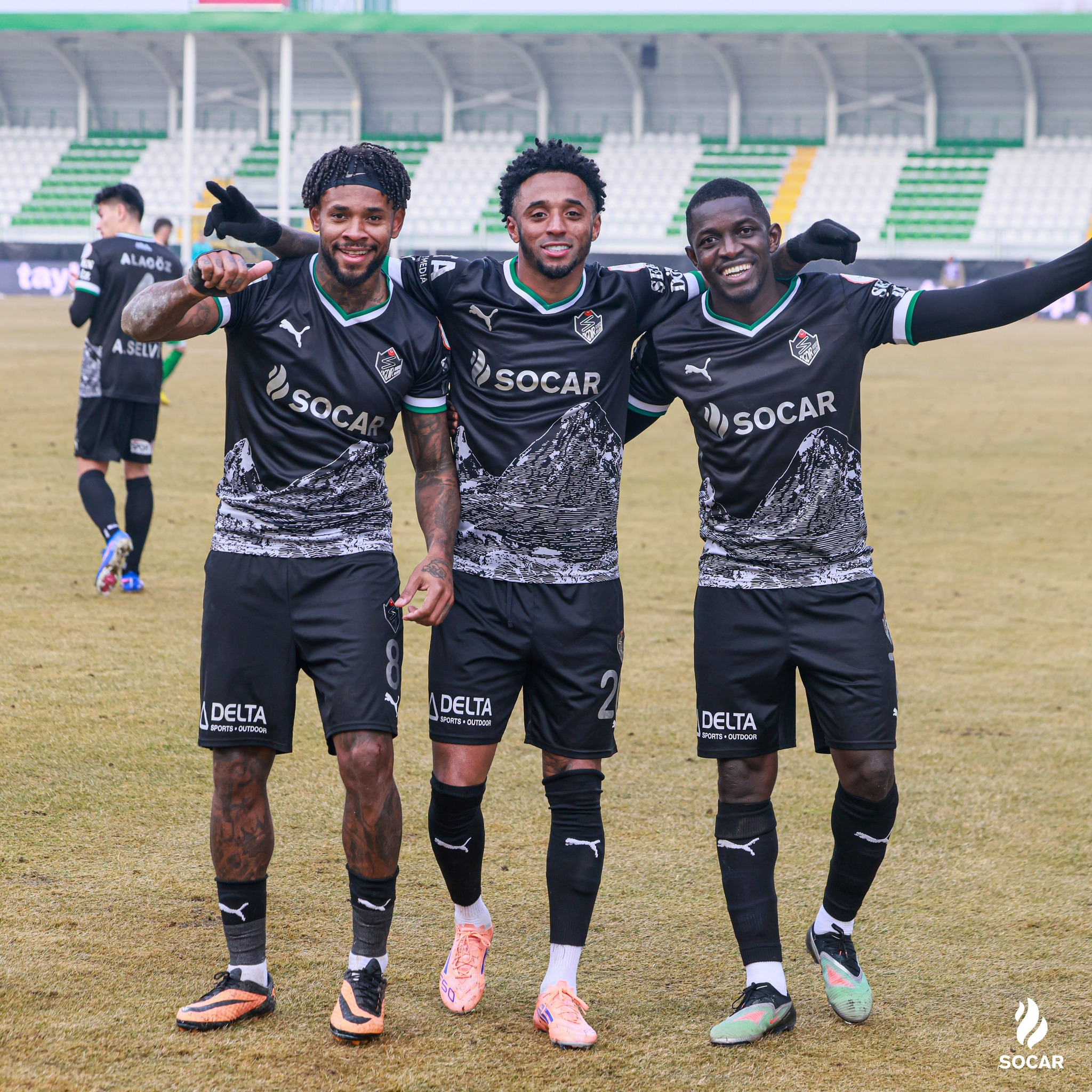 619844165 1374942508011525 3414139986800758540 N