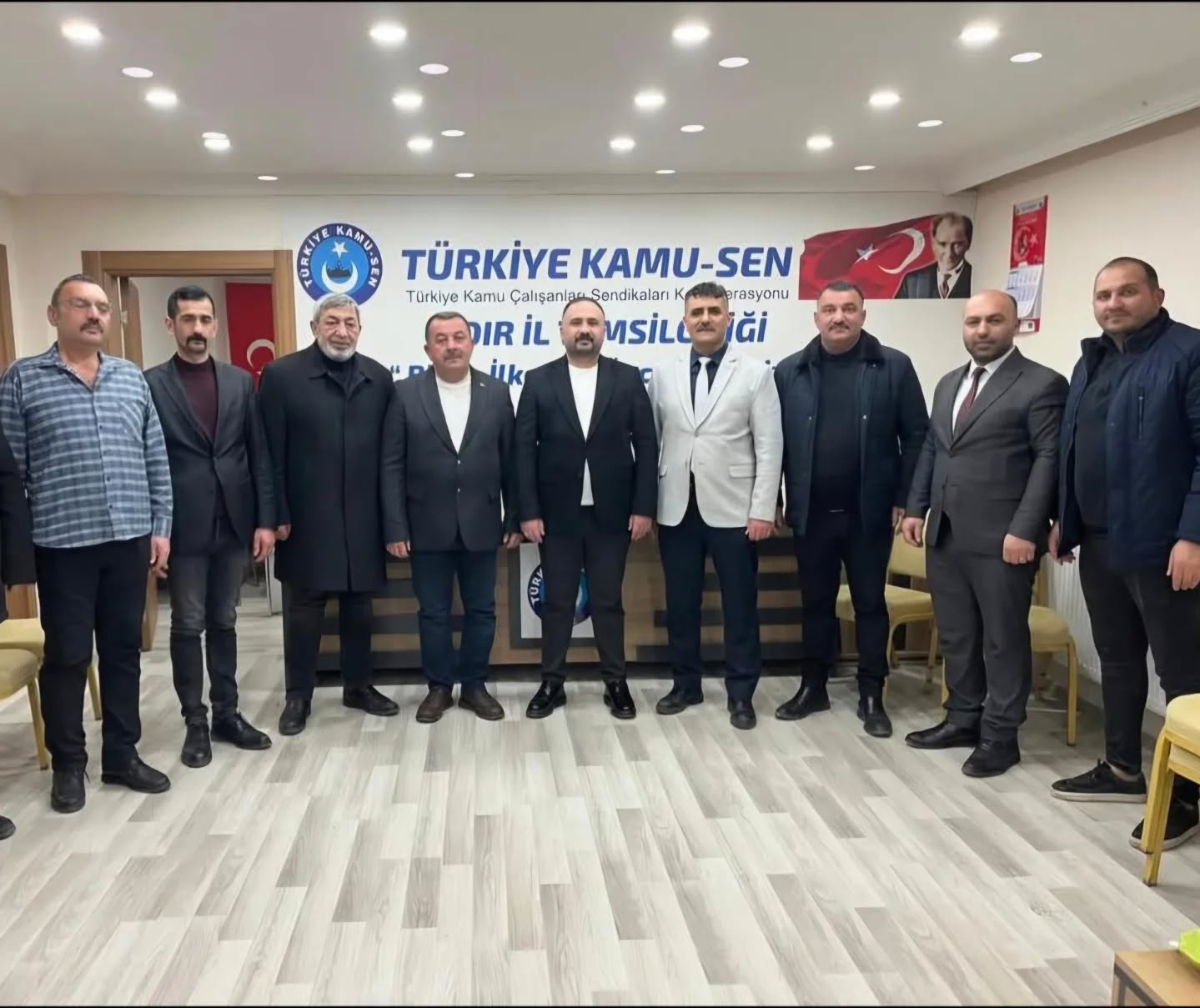 624661475 18310092958271657 5118166120863182881 N