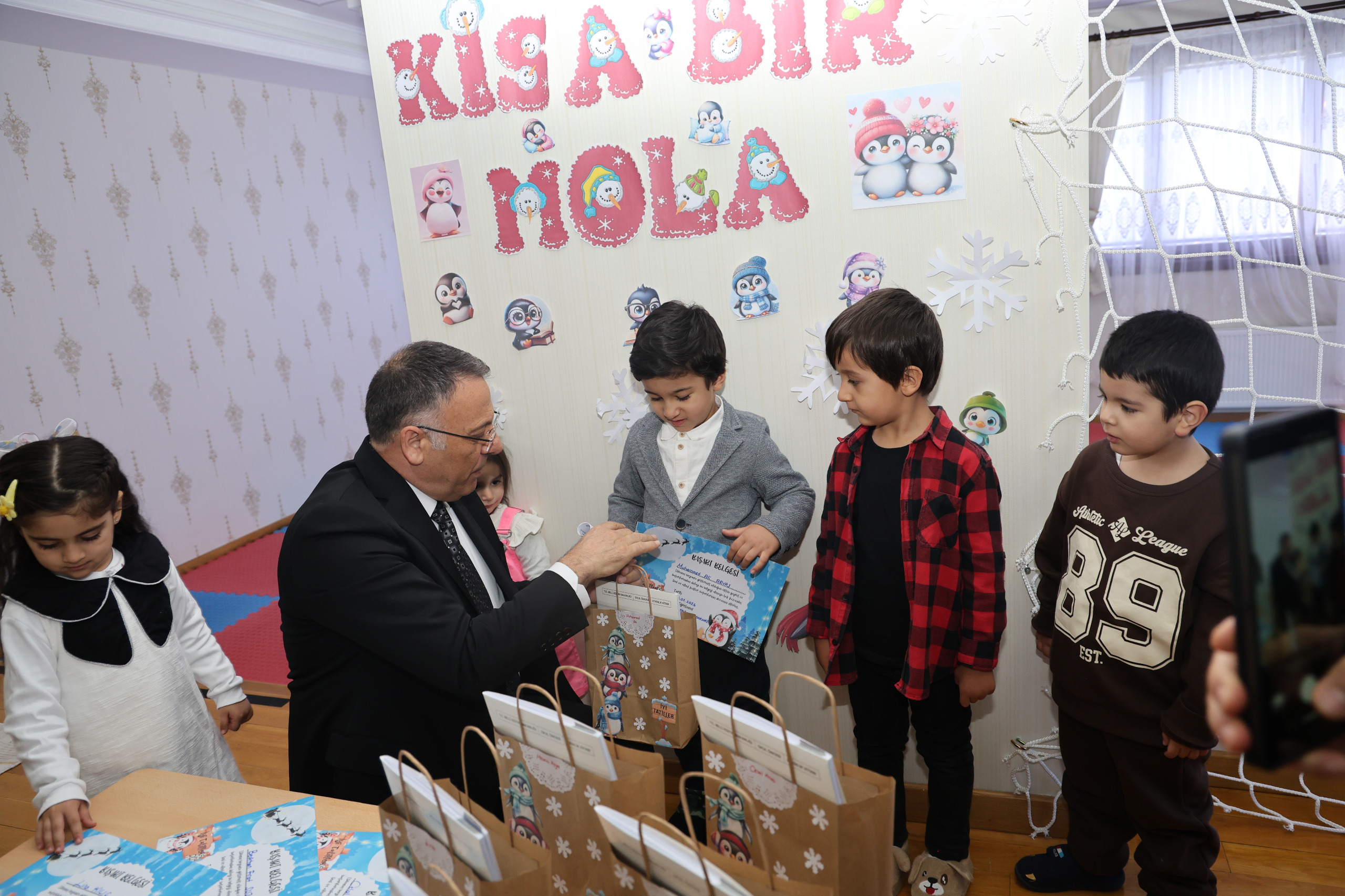 683F66D2 Eee0 4F5A A182 8A435A41F051