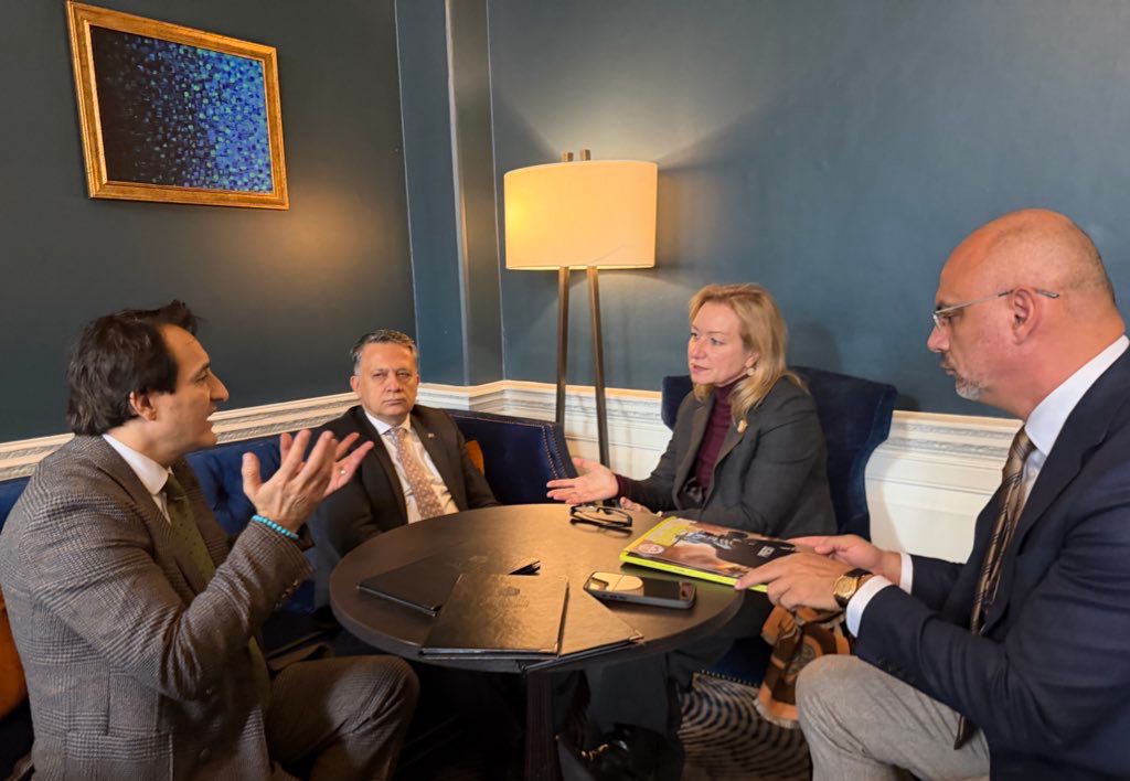 6C0900F9 Cd65 4917 A8Bb F0307A3D34Ed