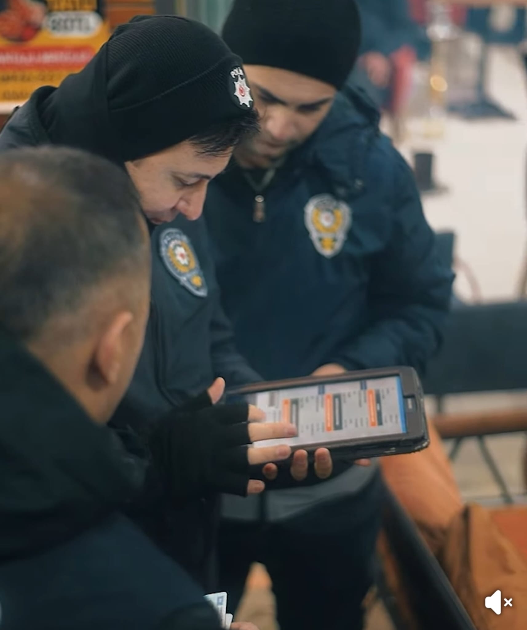 70225012 4358 4Ecb 9233 Cd7Dd3783E76