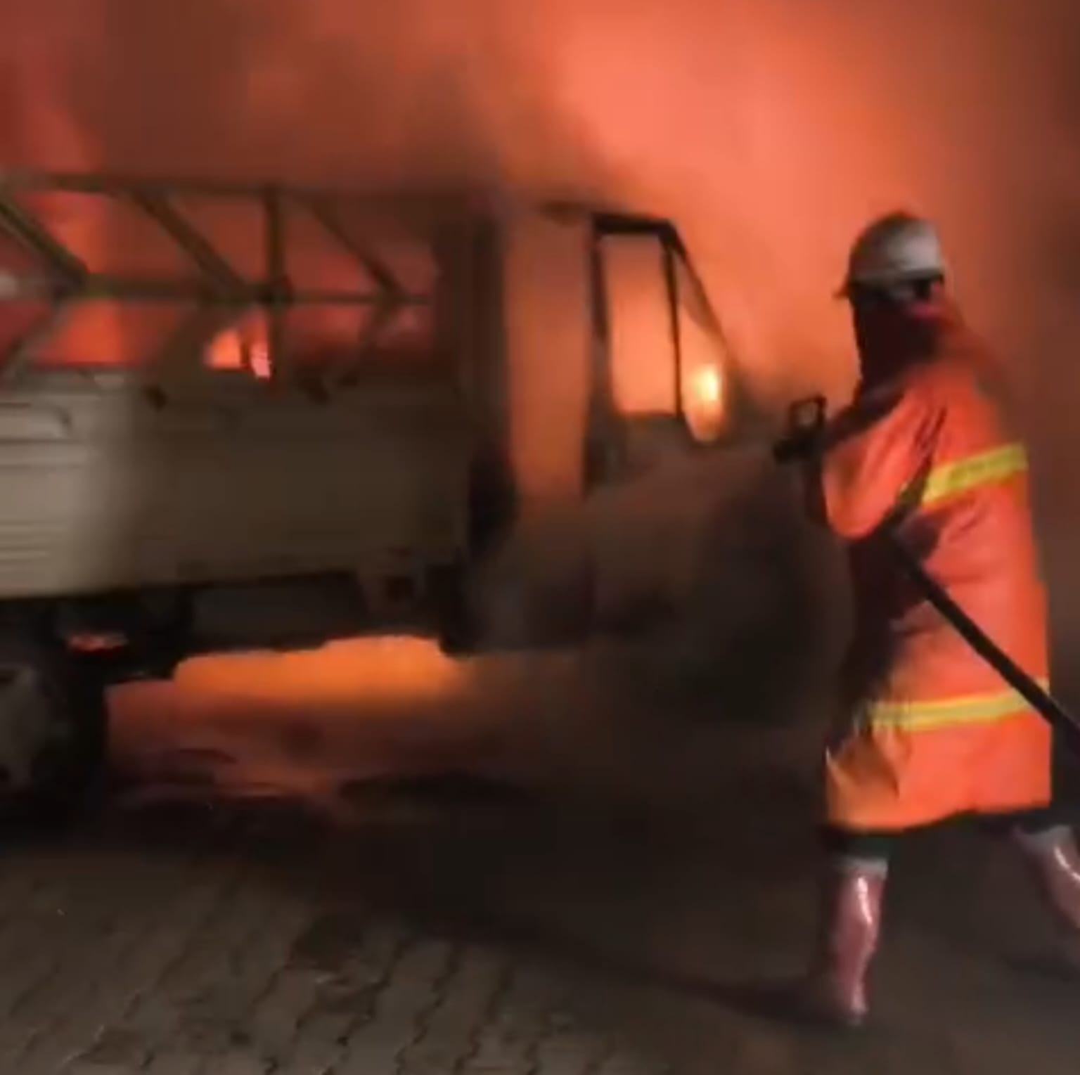 8200A97C A17F 4384 B8Df 8717B75Ae49F-1