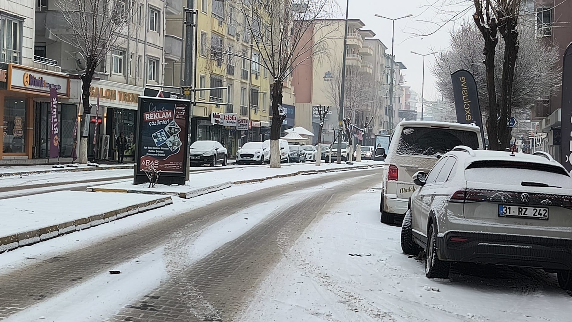 8C1D1E65 B8Ad 4735 9980 Ca6C707415C8