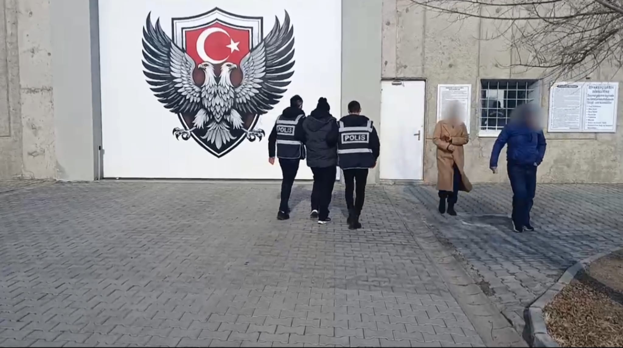 Be0C509E B6D3 472A Add7 B4150421B397