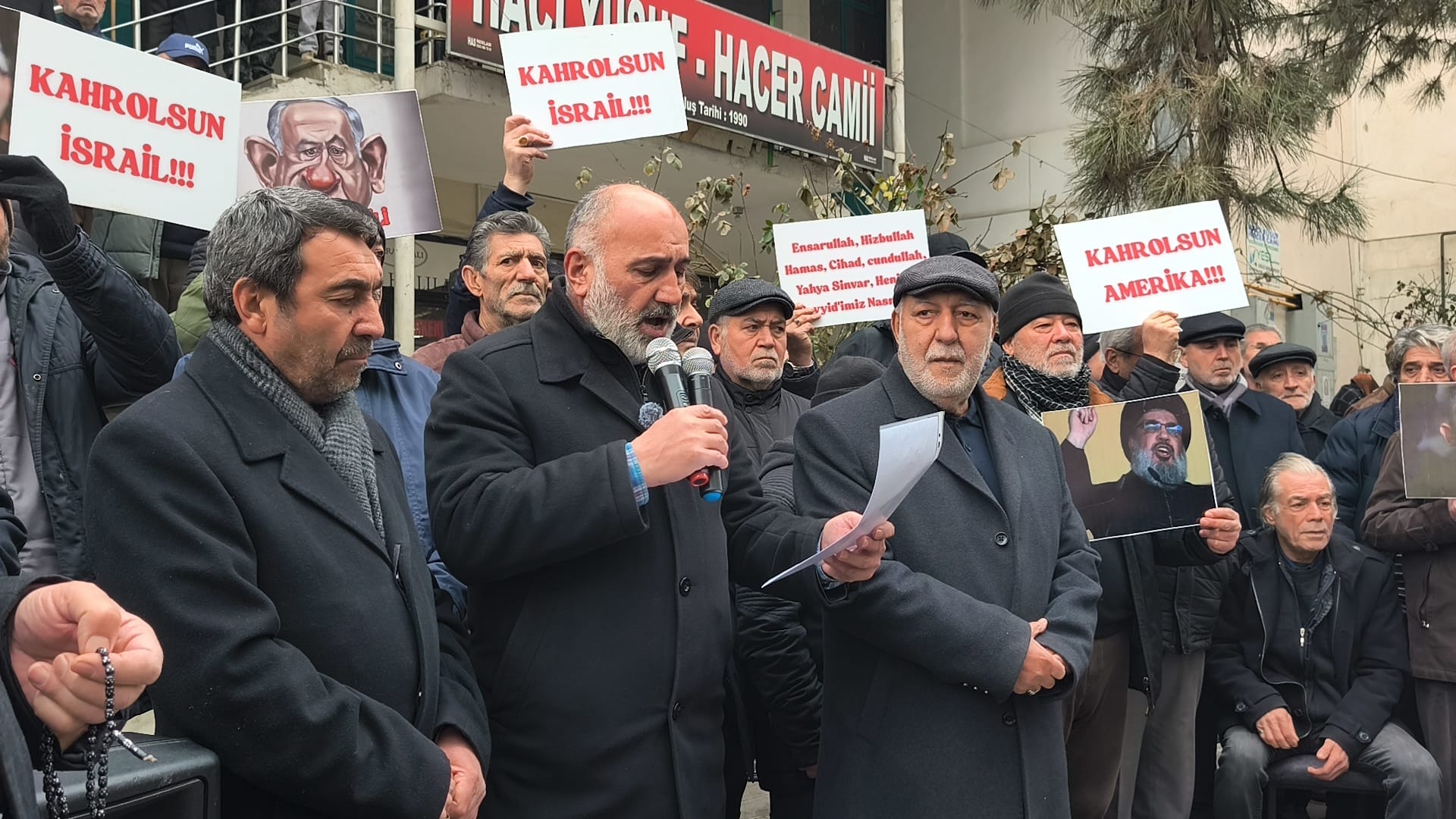 C4Bea42F 1A4B 400A 93Cc 4F2F1E745D91