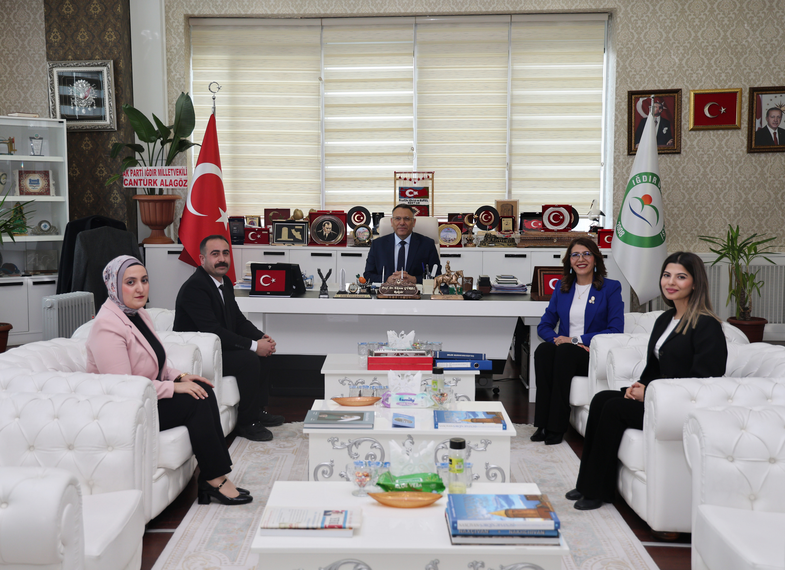 D8F26131 A480 4195 8486 4B2A47C11F53