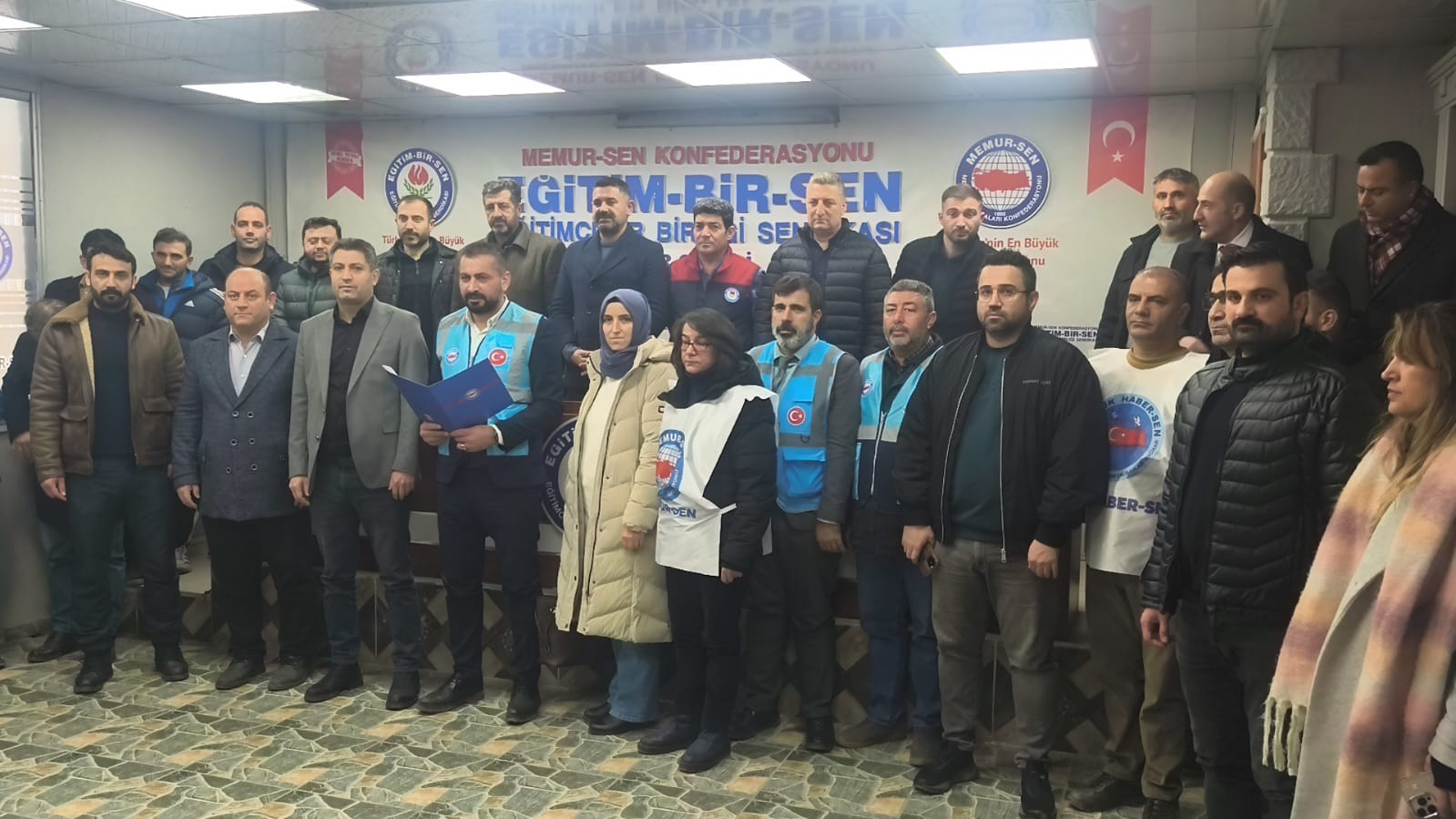 E1B64B8B E192 4E42 A61E 38C3368B5882