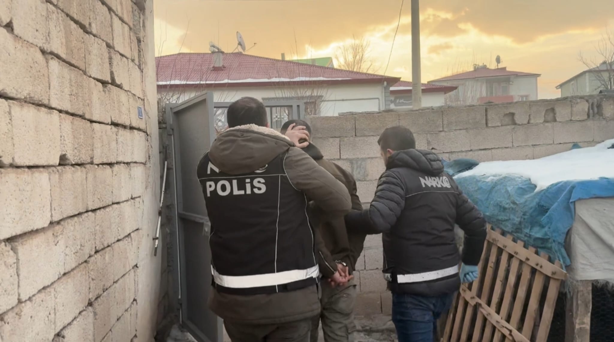 Ea2Ab9Fc 6Ce6 451D Bc9B 473Dec8Ecdc0