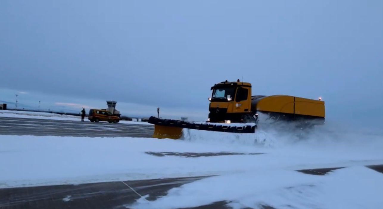 F9C1E29C 69F0 4894 9096 6Bb2831866F7-1