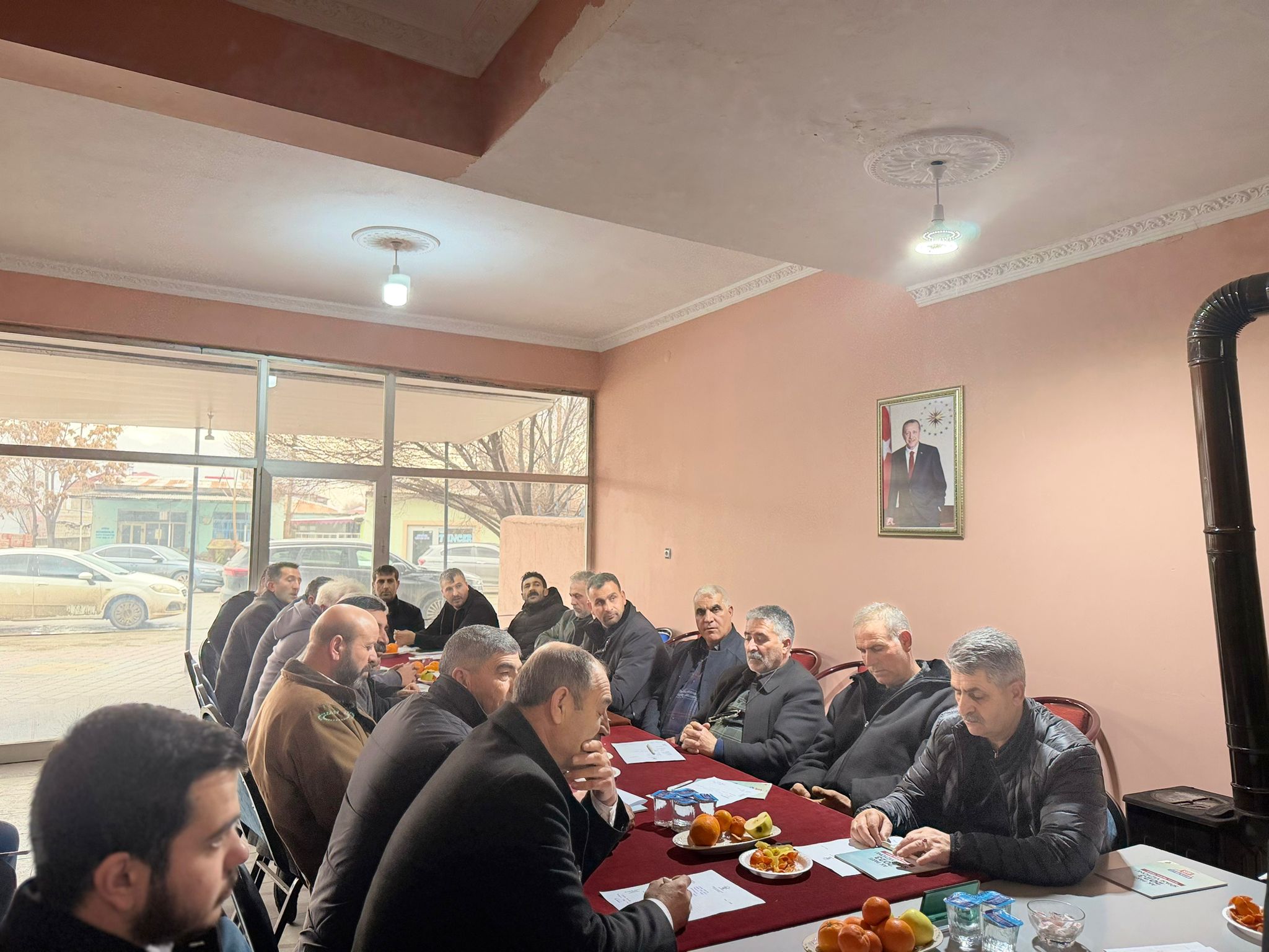 46387728 2998 475D B6B0 B46481933B84