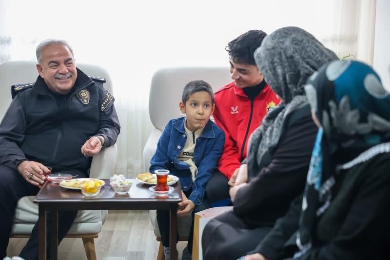 4D48Bdd8 C3Db 48E9 B8Ca D72E8B922312