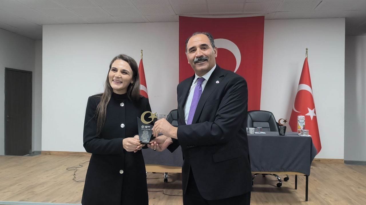 52Cbc8Ed B374 4682 B2Cd 115560745906