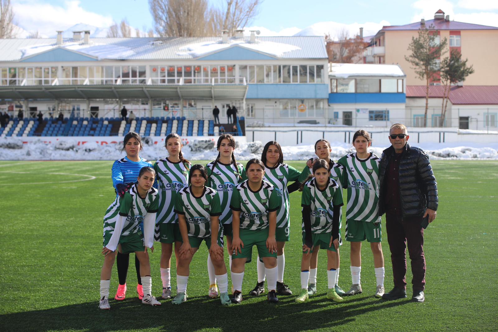 61B6C957 2Cc0 41Ec 803E Df4272575Df8