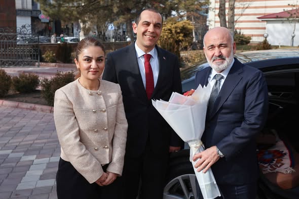 626051963 1380018844154190 8850128978875414363 N-1