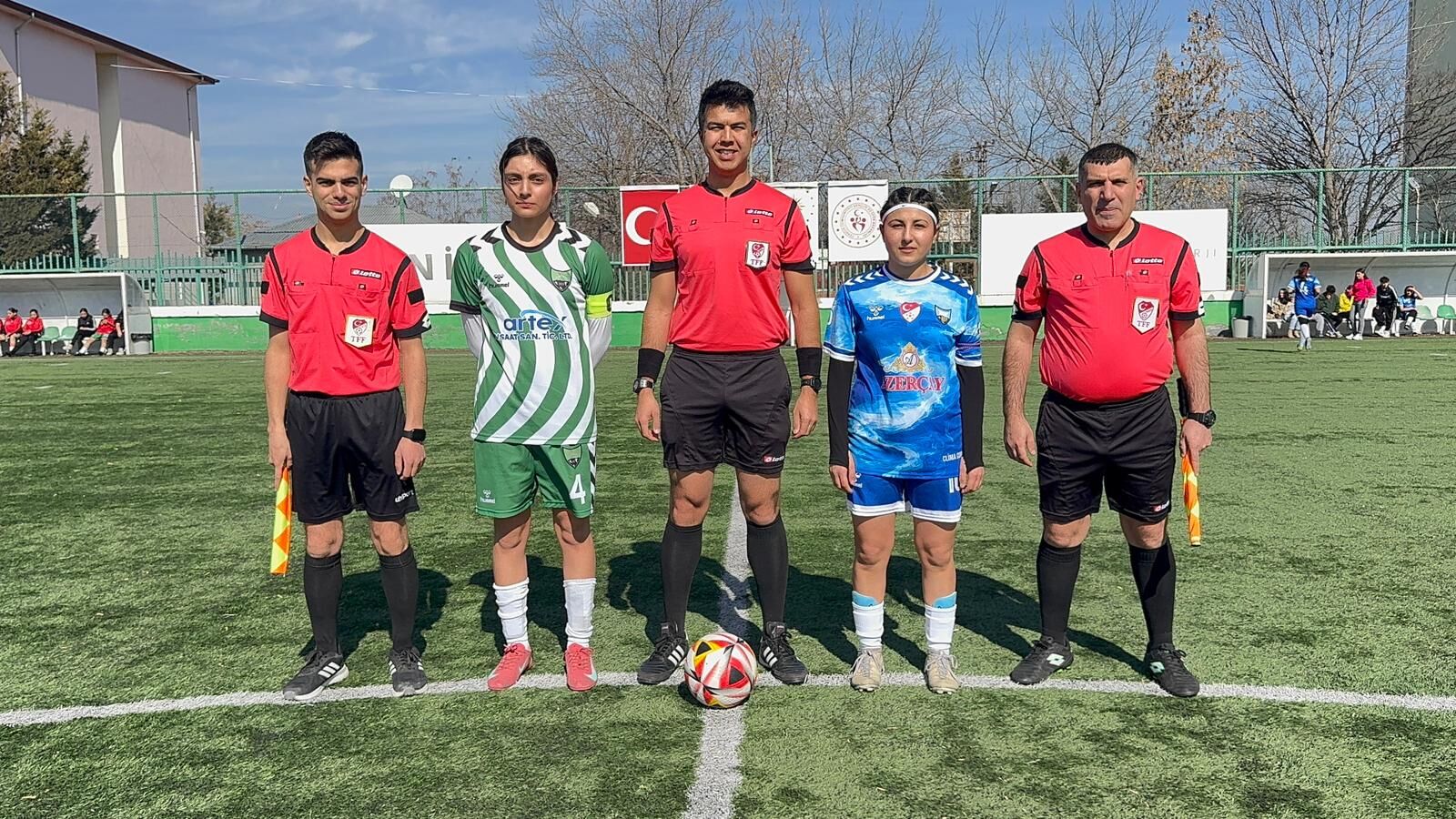 8B5Fdaf2 B09D 40Ed 916B 326608219479