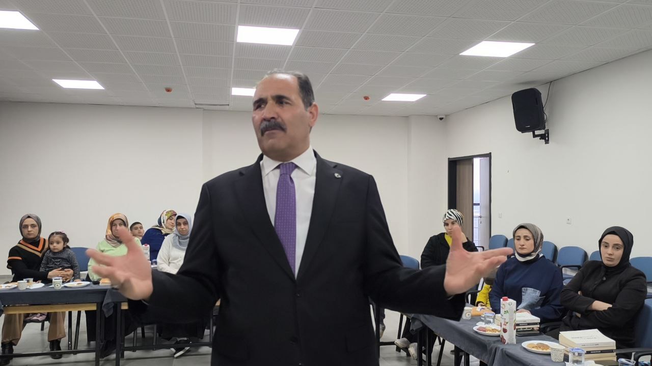 9Ee79Afb 871B 4A43 Bb83 61Fe06Aeee32