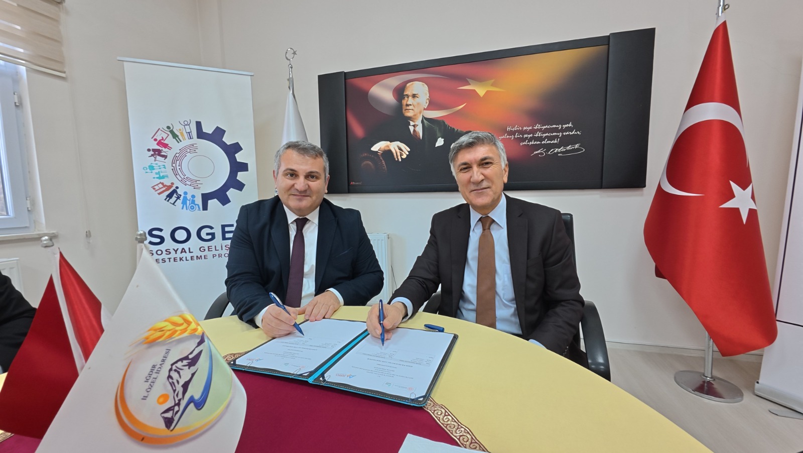 C04906F0 2C58 409D 953C 85Df8E608Eed