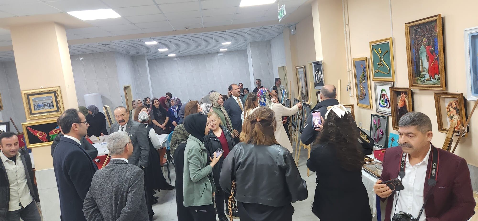 Eea50095 14A9 4E89 811C 8Bc82Ca13Cda-1