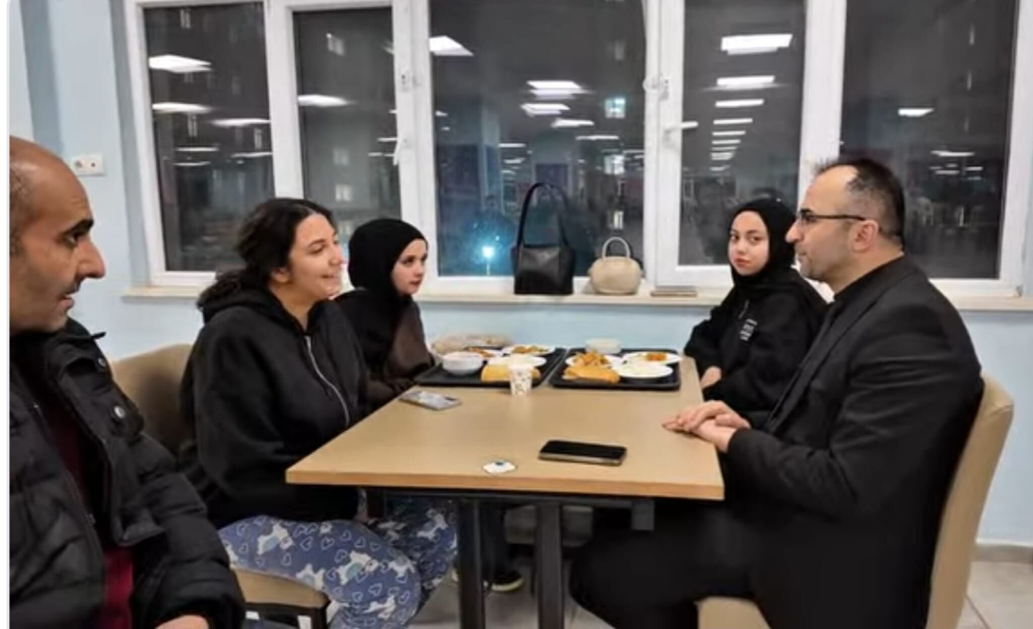 12E7Ffec C9Db 448F 9B6D 4C0F884B3367