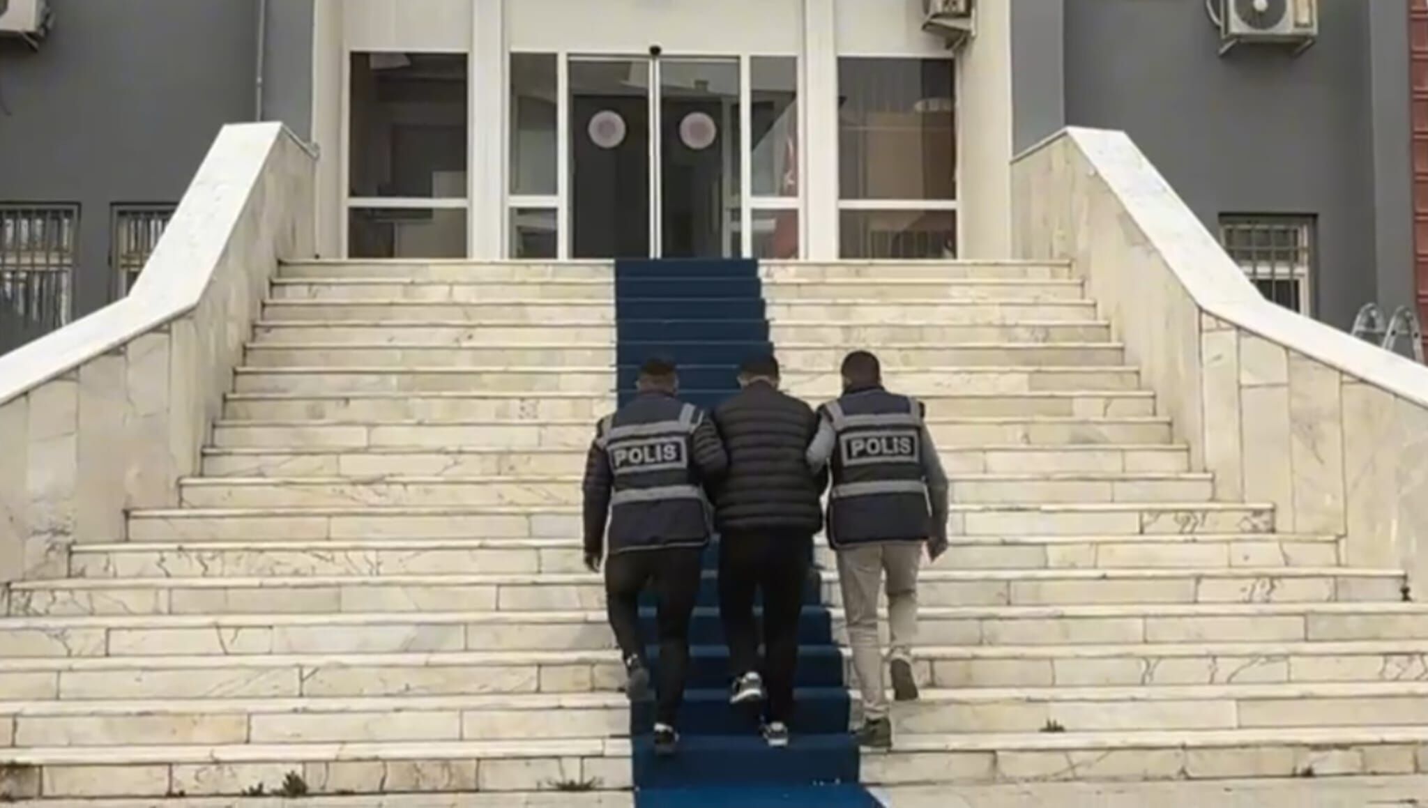 28D7A165 3F2E 4Fad 8E88 E972Aa5B441A