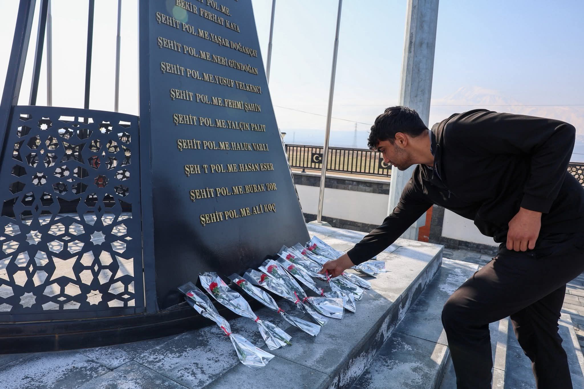 35B11Daf 73B5 4E42 957A B3E192Bd7B9D