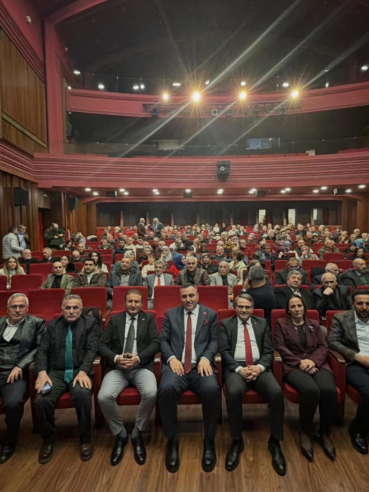 4Deb9C3E 39Af 4F76 A913 E16A813F7A2E