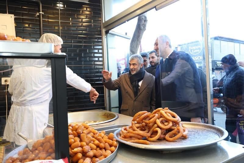 56E2F38D 901B 4F63 8251 Cb06C01704D9