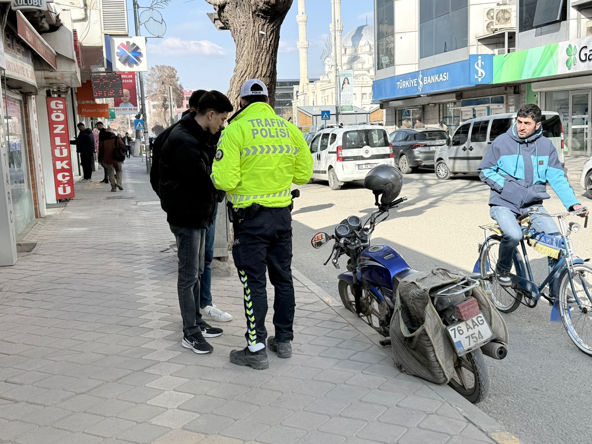 592C4Ed1 6D74 4Cee A85B 72105A088D06