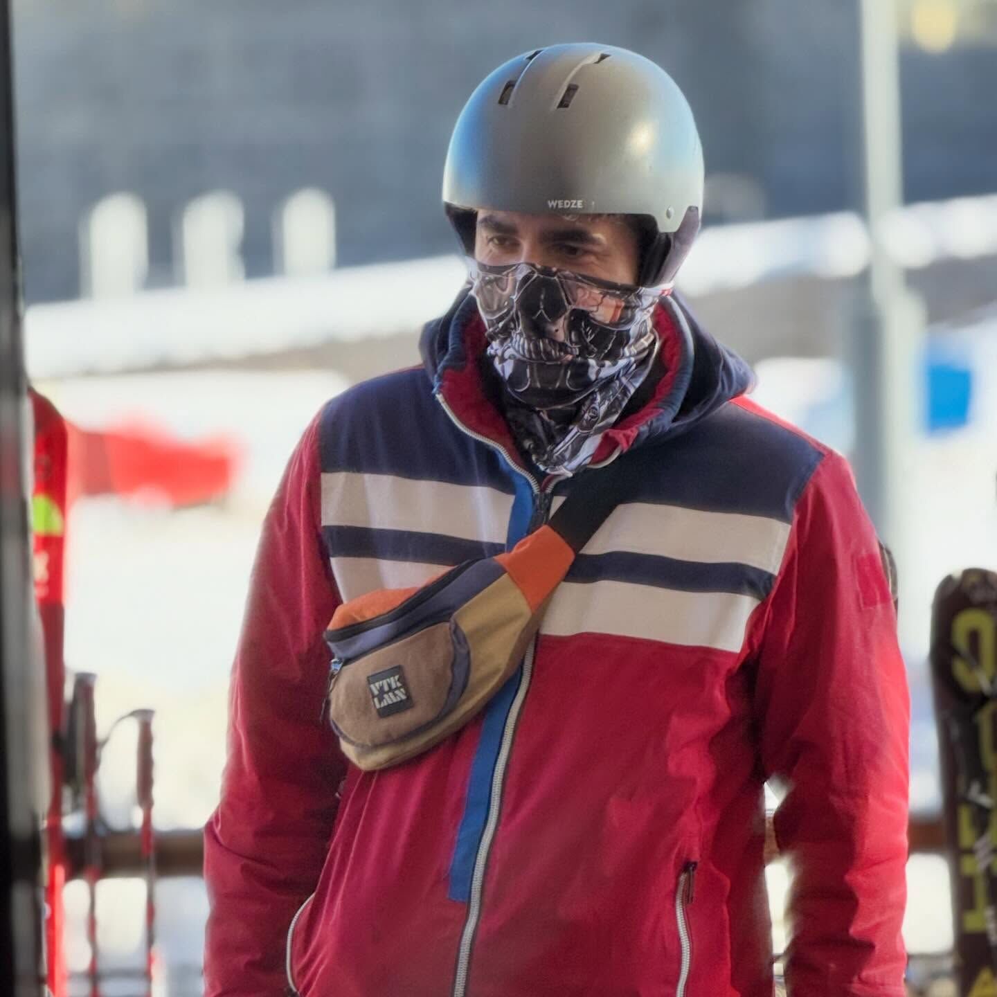 639487129 18409094233120094 4675073931350720004 N