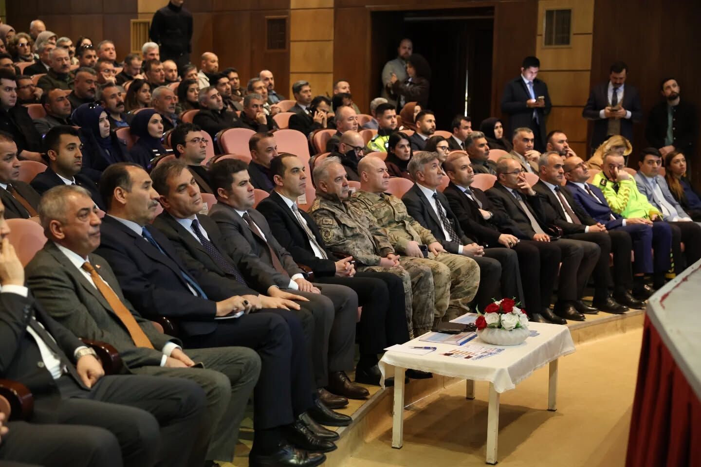 645845574 17961767874052891 6329873635949894019 N