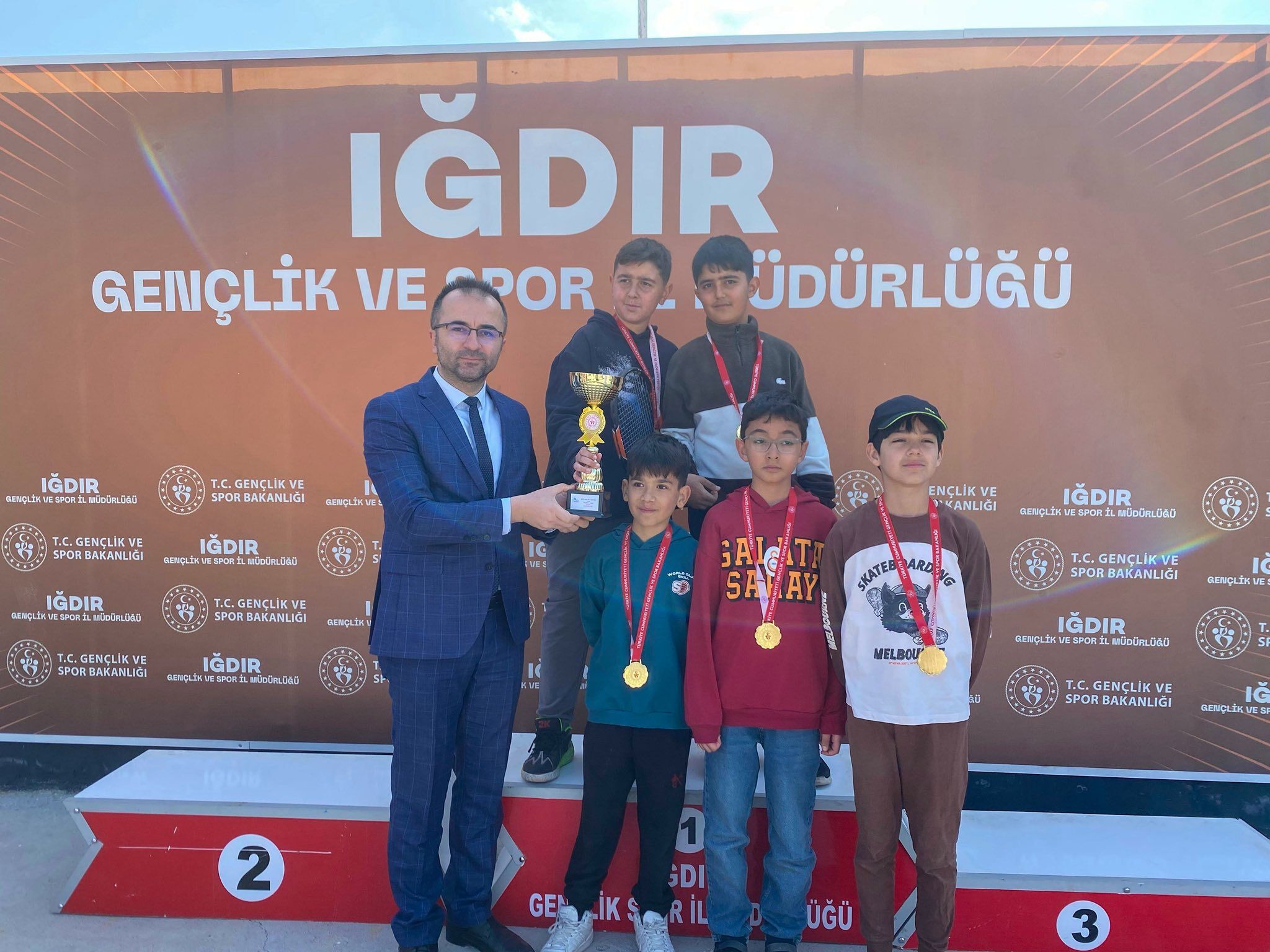 651174296 919941647452120 6402629932404531076 N