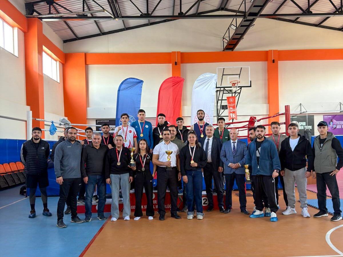 651223958 922706970508921 4806565147895766956 N