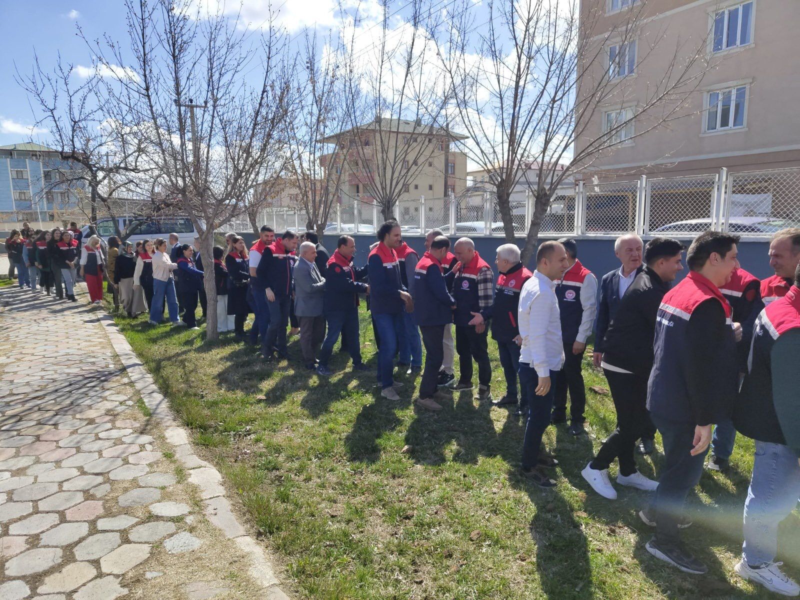 654877624 2191485981620123 3220876485779072547 N