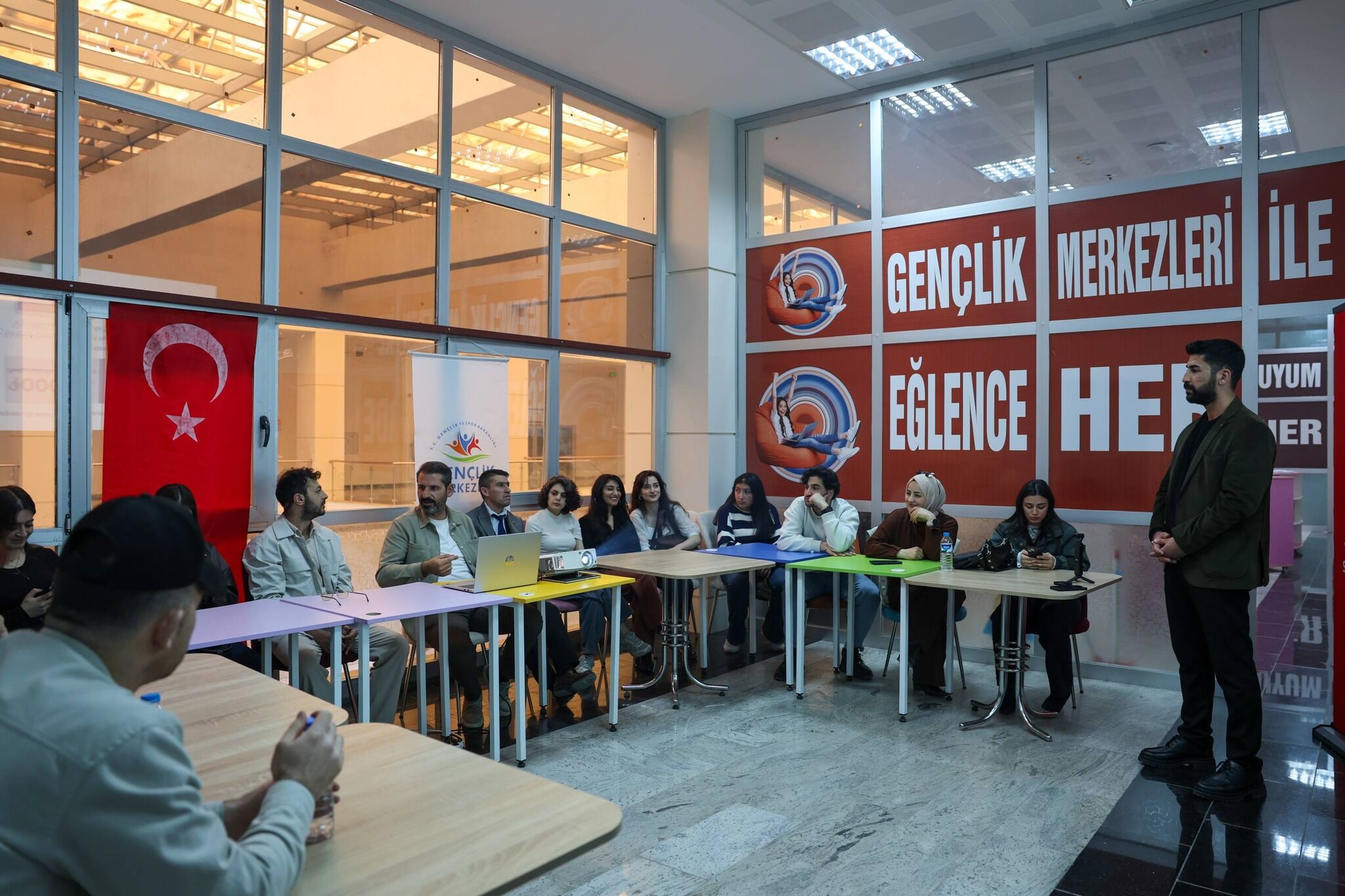 657261453 929816786464606 1124706684493228032 N