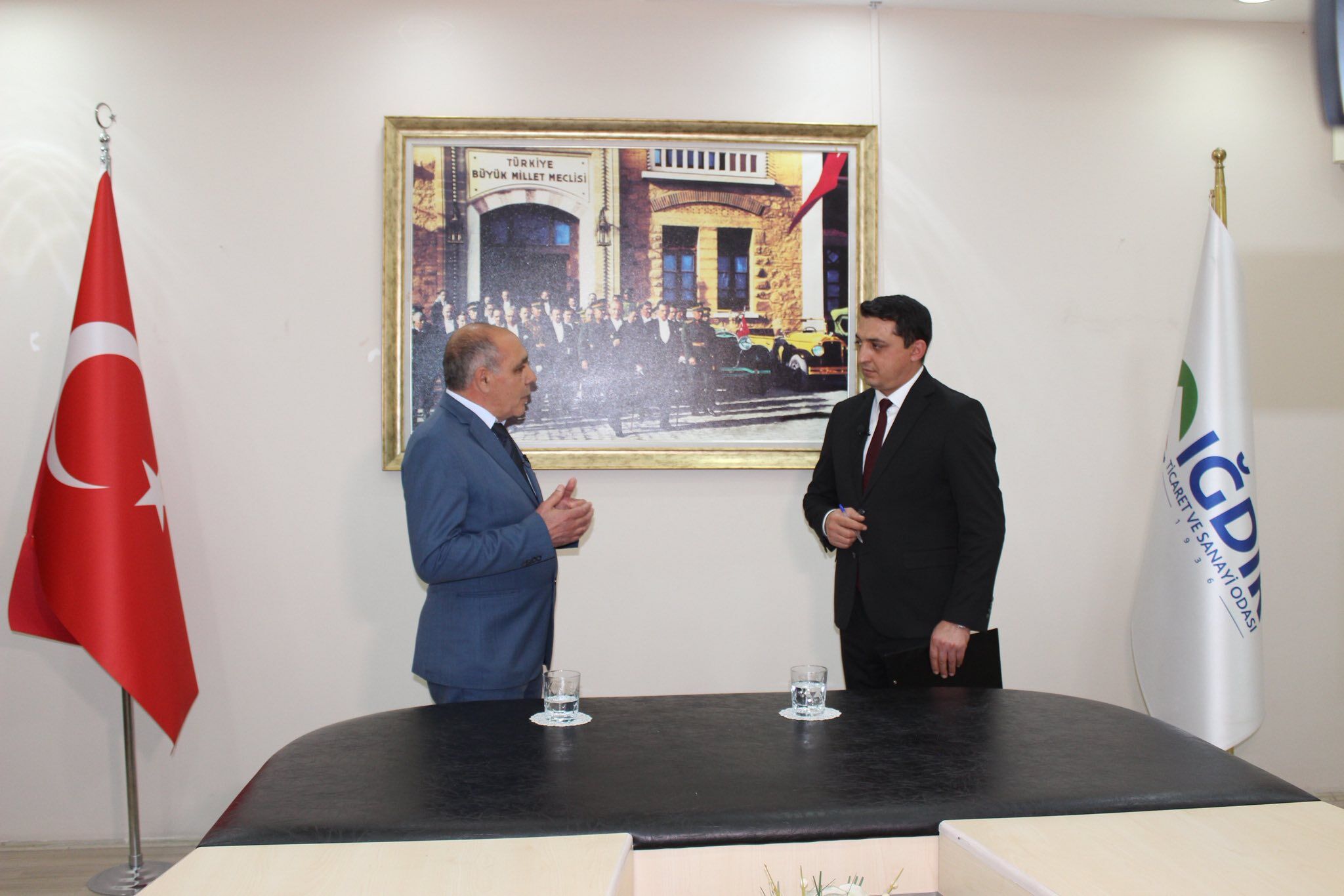 657363640 1356384363192963 1039128399209507460 N