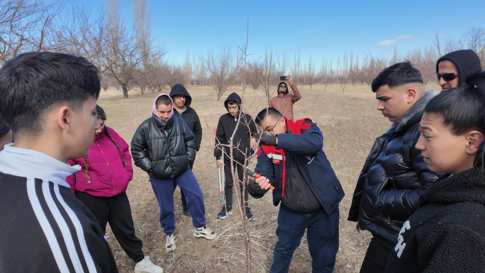 658015843 2192416561527065 5063315255835793960 N