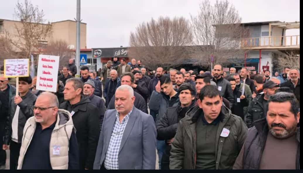 68589B71 A46D 4E60 8552 0E61D132E554