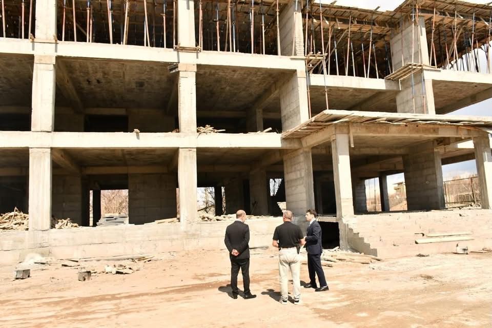 6B58976F A169 4Bda 9D07 4Ac06816948B