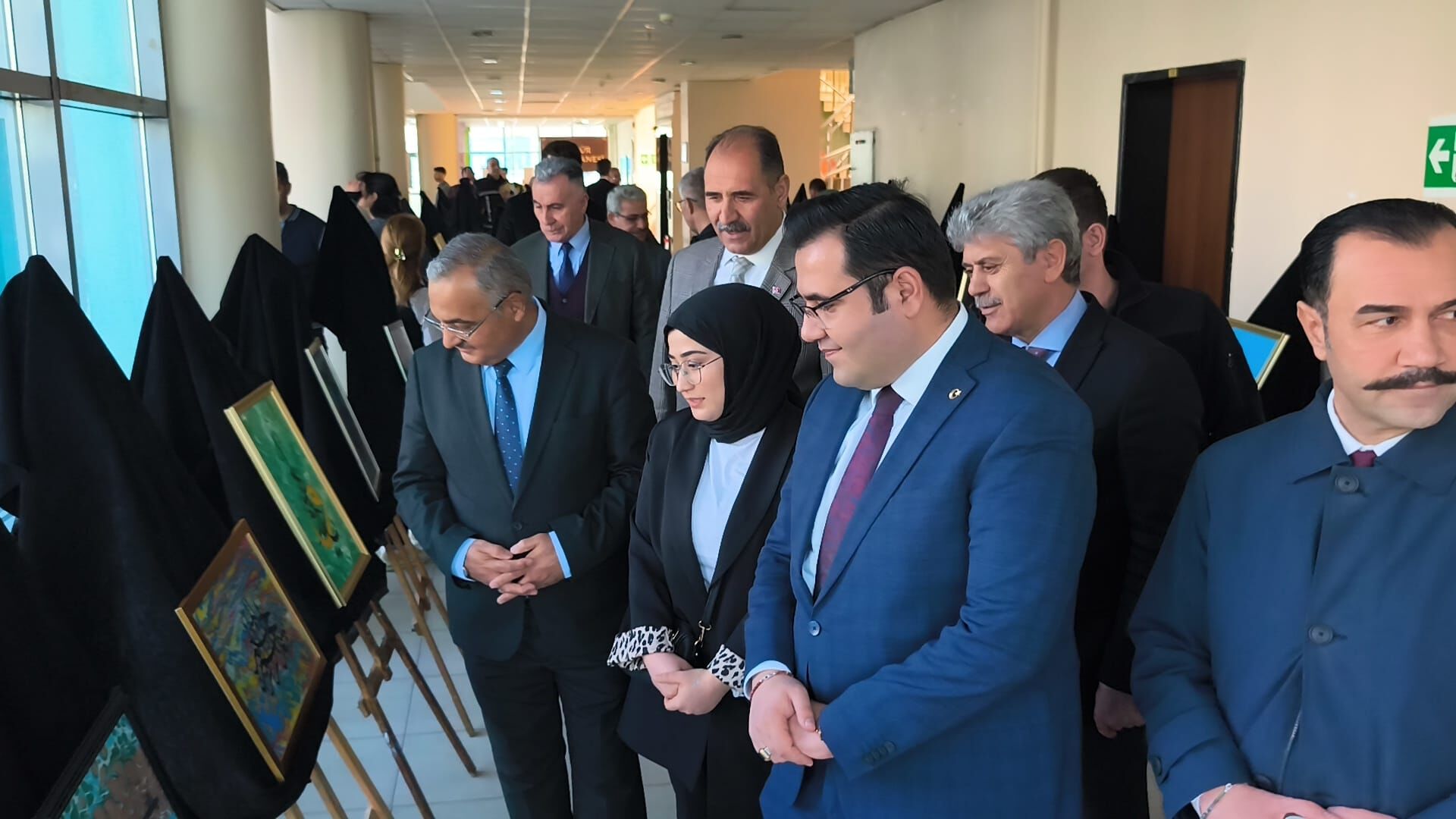 A2832B35 3730 4Cb9 97A1 E5E832B2Ce48