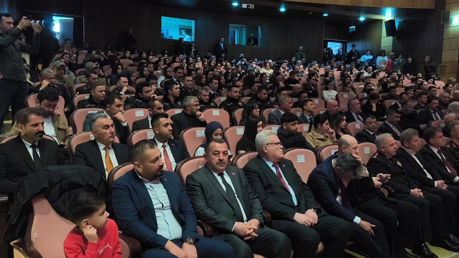 Aac3052D E2C4 4919 B1B9 4Abe905446B6