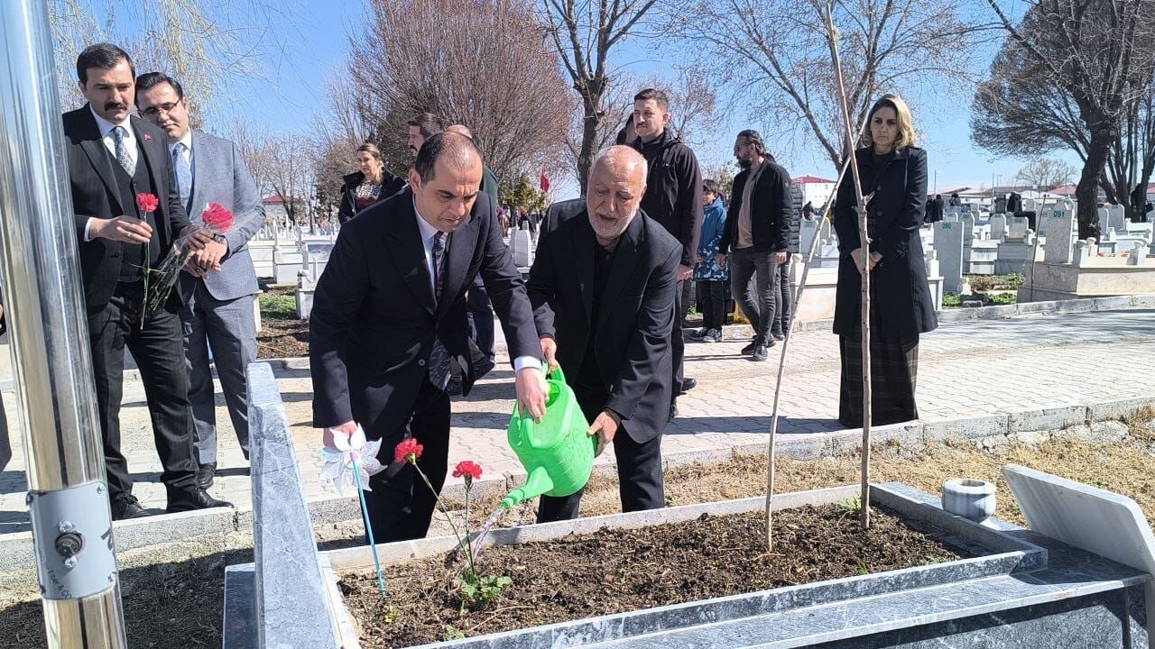 Ce355Cfa A912 414B 9E98 21830D0Ccbf4-1