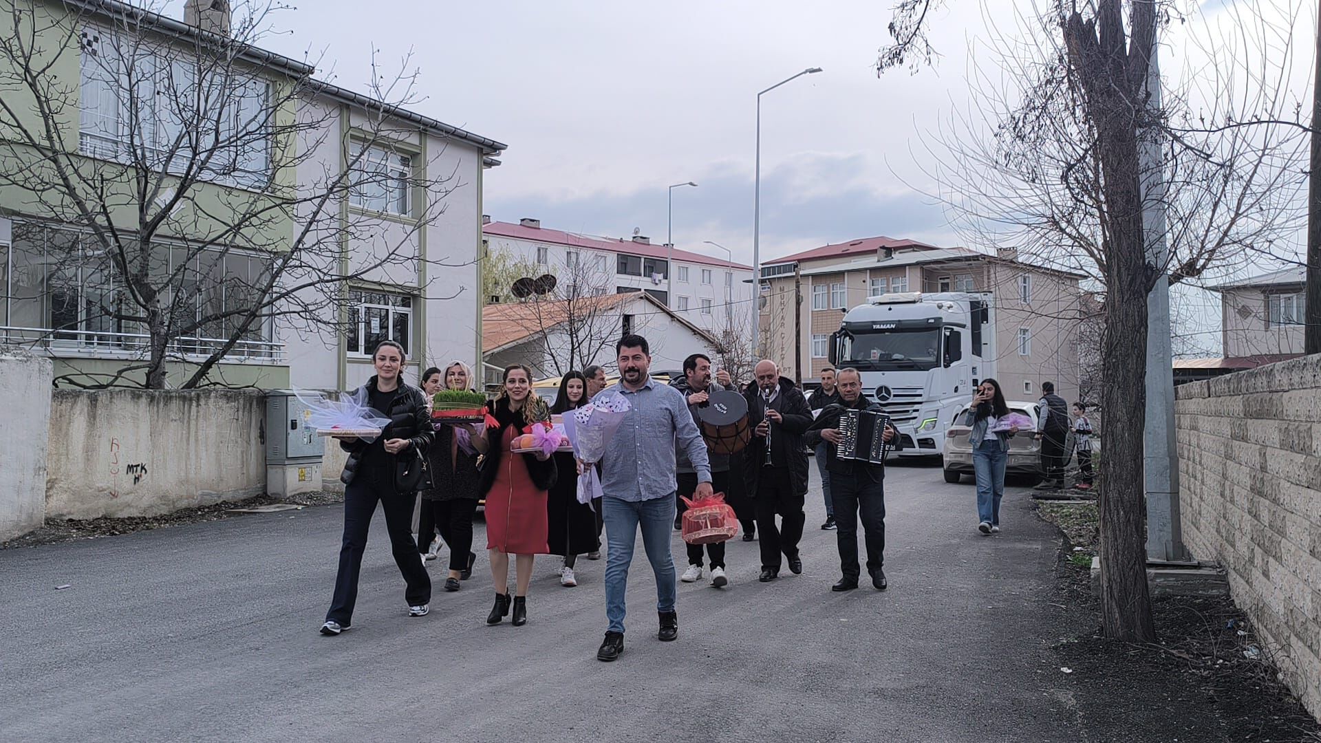 De6A232F Ca66 4F48 8C20 A1C8688076F7