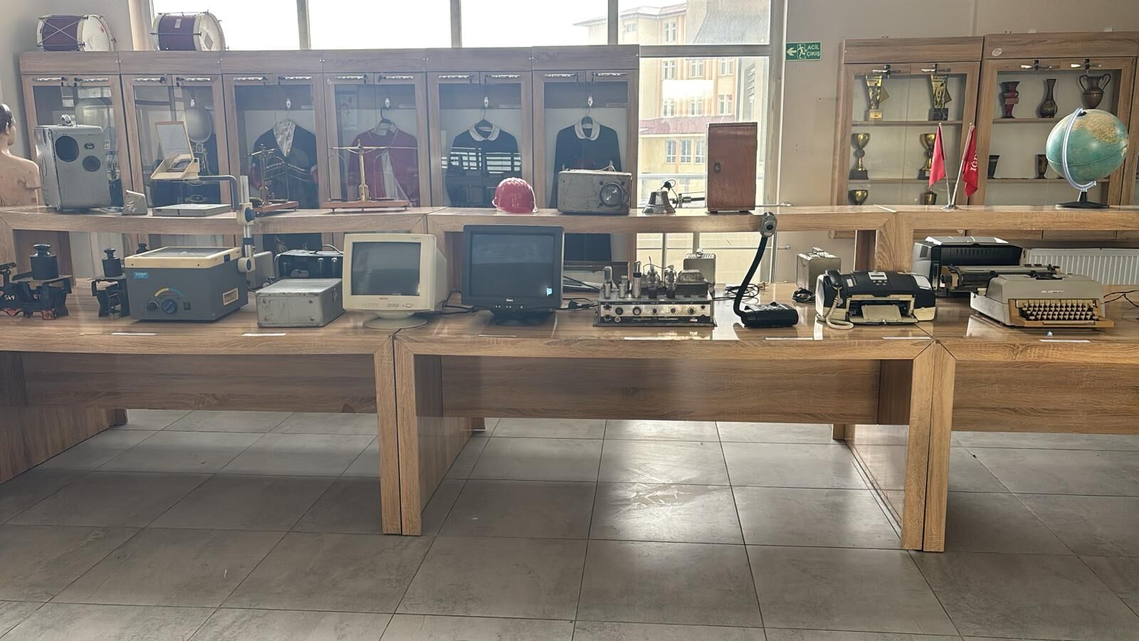 F9Db034D 0D64 445C Af3E 75C5D655Cc27