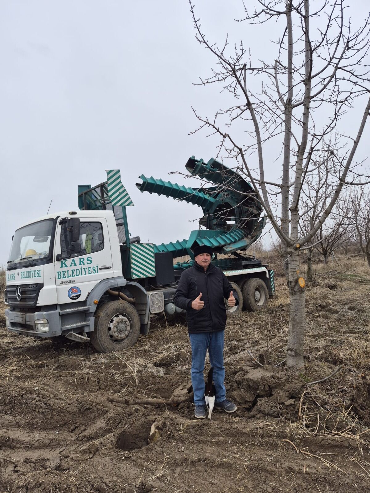 Fe5F8158 Ed00 4635 98D9 Fc179D02B5B1 (1)